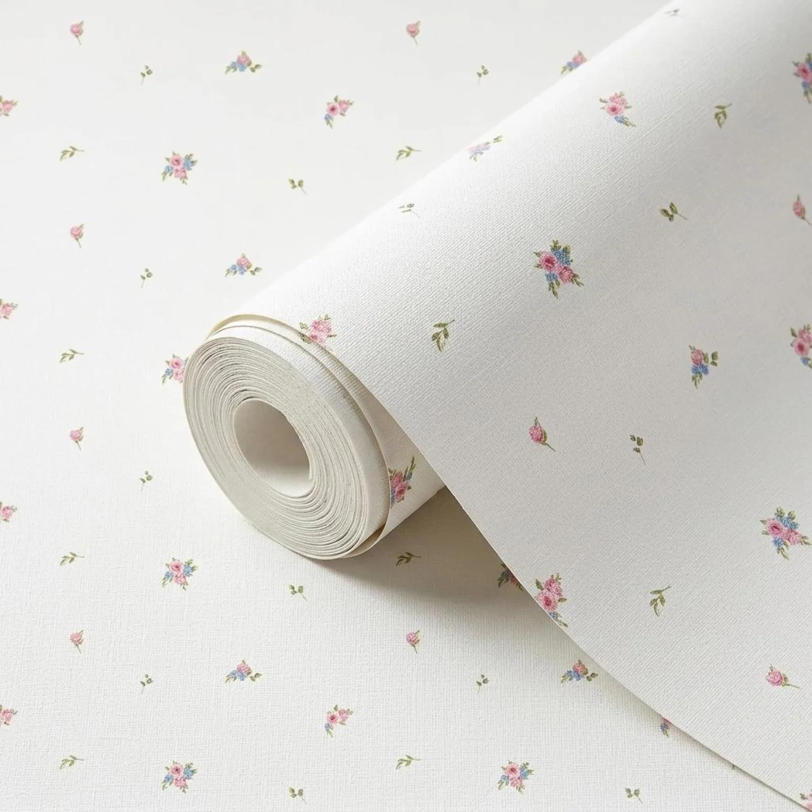 Rose non-woven wallpaper ref 32450-1, Selective collection – Morphelli Lebanon